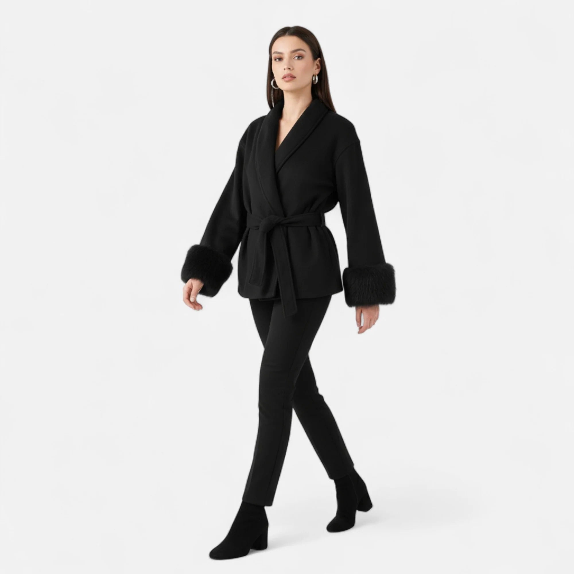 Westlyn™ | Manteau en fausse fourrure pour femme – Élégance Ivy League à lacets